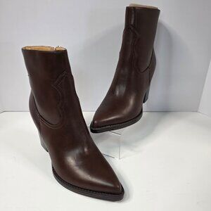 NWOT Nine West Taytay Block Heel Dress Ankle Boots 8